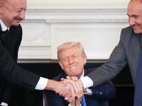 Armenien und Aserbaidschan feiern Trump als Friedensstifter
