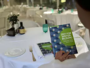 Appetit auf Neues? – neue “Zeit für Weiterbildung” ist erschienen