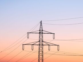 Land und Terna informieren über Hochspannungsprojekt im Eisacktal