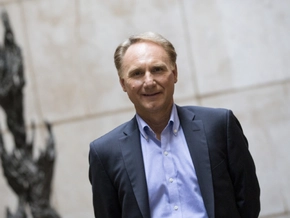 Dan Brown sieht in Elon Musk spannende Literaturfigur