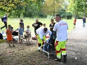 Auto fuhr bei Unfall in Berlin in Menschenmenge