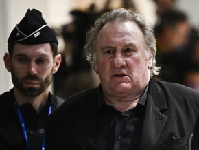 Gerard Depardieu muss nun wegen Vergewaltigung vor Gericht
