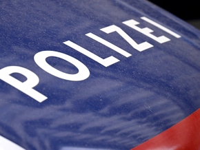Zweijähriger in Wien von Polizei aus Kofferraum befreit