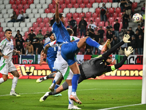 Italien gewinnt Schlagabtausch gegen Israel mit 5:4