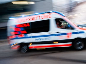 Kind bei Fenstersturz in Wien lebensgefährlich verletzt