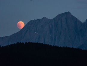 Dieser “Blutmond” ist besonders selten