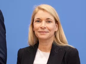 Südtirolerin Evelyn Palla als neue Chefin der Deutschen Bahn bestätigt