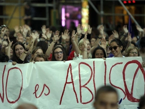 “Nur Ja heißt Ja”: Drei Jahre Zustimmungsprinzip in Spanien