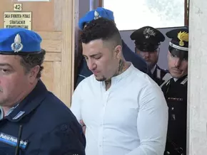 Lebenslange Haft für Omer Cim wegen Mordes an Ex-Freundin