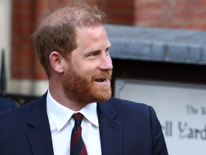 Prinz Harry am Grab von Queen Elizabeth II.