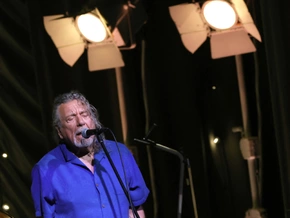 Robert Plant ist abseits ausgetretener Pfade unterwegs