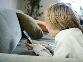 Mein Kind vertraut der KI blind