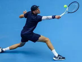 Jannik Sinner erreicht Viertelfinale in Peking