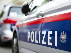 Mann verletzte in Wien Schulwart mit Feuerzeug
