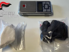 Dealer in Untermais lässt Kunden in seine Wohnung kommen