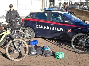 Carabinieri schnappen Diebesbande in Natz-Schabs