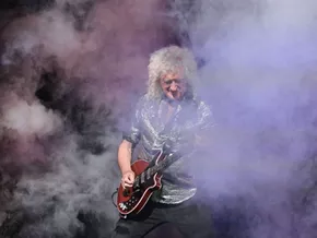 Queen-Gitarrist Brian May verspielt sich ständig