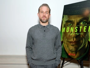“Monster”-Star Hunnam ringt mit Serienmörder-Rolle