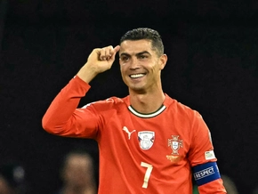 Ronaldo laut Bloomberg erster Fußball-Milliardär