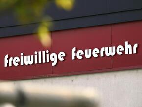 Finger in Dose eingeklemmt: Feuerwehreinsatz in NÖ