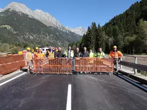Neue Brücke in Antholz für den Verkehr freigegeben