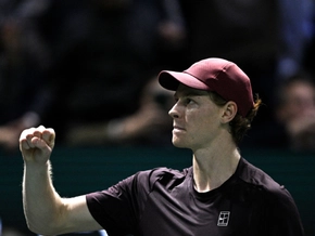 Sinner souverän ins Paris-Halbfinale - Auch Miedler weiter