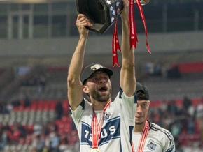 Vancouver Whitecaps mit Rekordmann Müller Landesmeister