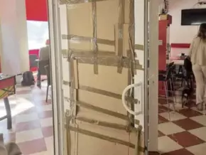 Einbrecher schwingt in Bozen die Spitzhacke