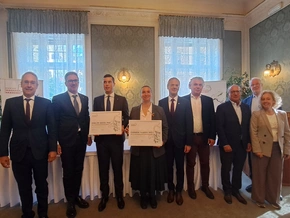 „Herausragende Arbeiten zur Südtirol-Autonomie“