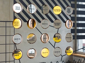 Wanderausstellung "Was heißt hier Minderheit?" in Bozen