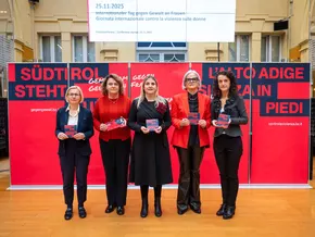 “Südtirol steht auf”: Gegen Gewalt an Frauen