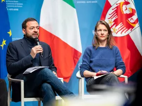 Land unterstützt Jugendliche bei Ideenfindung