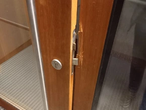 Diebe stehlen Rettungsgeräte aus Feuerwehrhallen