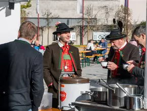 Maibaum am Liert’s Tag „verblindert“
