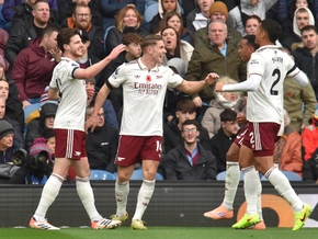 Arsenal marschiert weiter - Liverpool stoppt Negativlauf