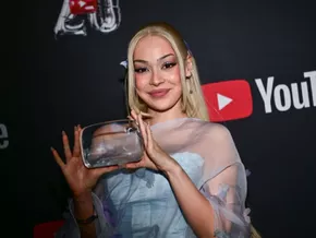 Youtube kürt Ayliva zur Künstlerin des Jahres