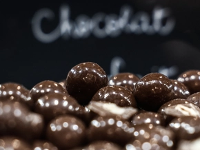 Schweizer Schoko-Konzern rechnet mit sinkenden Kakaopreisen