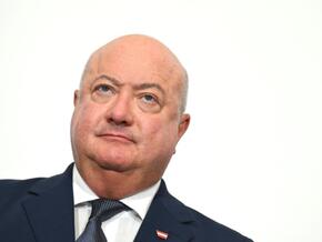 Bundeskanzler Stocker nach Operation aus Spital entlassen