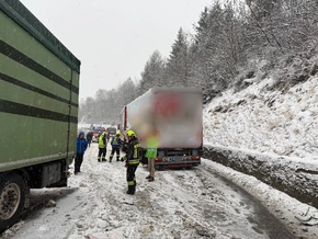 Lkw-Crash legt Pustertaler Straße kurzzeitig komplett lahm