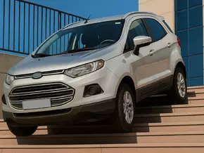 Kurioser Unfall in Bozen: Fahrer verwechselt Treppen mit Fahrbahn