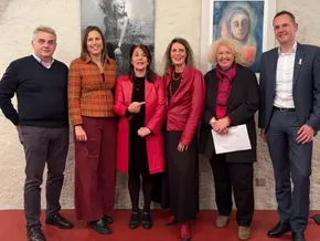 Eppan eröffnet Ausstellung gegen Gewalt an Frauen