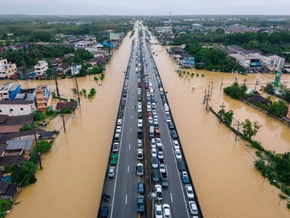 Mittlerweile 33 Tote bei Flutkatastrophe in Thailand