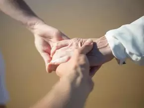 Dialog zu medikamentös assistiertem Suizid