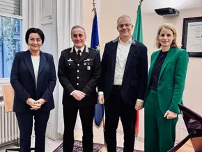 hds startet Sicherheitsdialog vor Ort