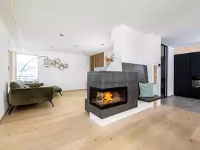 Zum Tag des Kachelofens: “Weiche, tiefe und gleichmäßige Hitze”