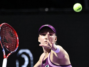 Rybakina bei WTA Finals im Semifinale – auch Anisimova siegt