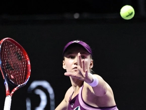 Rybakina bei WTA Finals im Semifinale – auch Anisimova siegt