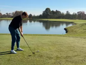 Jannik Sinner relaxt am Gardasee