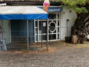 Was ist los mit dem Cafè Theiner?