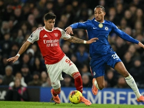 Chelsea trotzt Arsenal in Unterzahl 1:1 ab - Palace verliert
